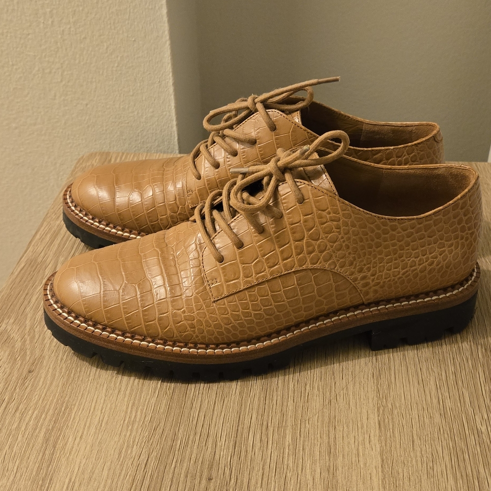 VINCE Camilla Platform Derby in Tan - size 9